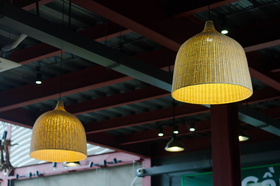 Stolna lampa "Šibenik" (ratan)